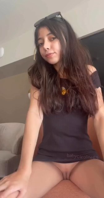 Fotos bebezinha famosinha no privacy mostrando a bucetinha #4