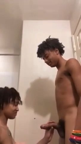 Fotos Irmãos gemeos transando e gravando #2